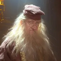 headmaster - Chat with Albus Dumbledore - Sextingme AI 